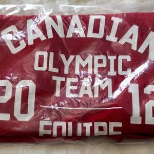 OLYMPICS OFFICIAL 2012 CDN TEAM T-SHIRT, RED & WHITE, COLOUR EMBROIDERY, HOLOGRA